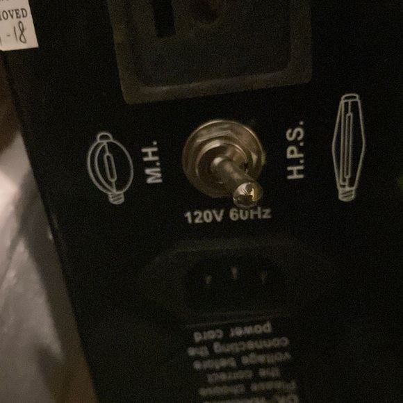 1000 watt ballast for grow light - Picture 1 of 4